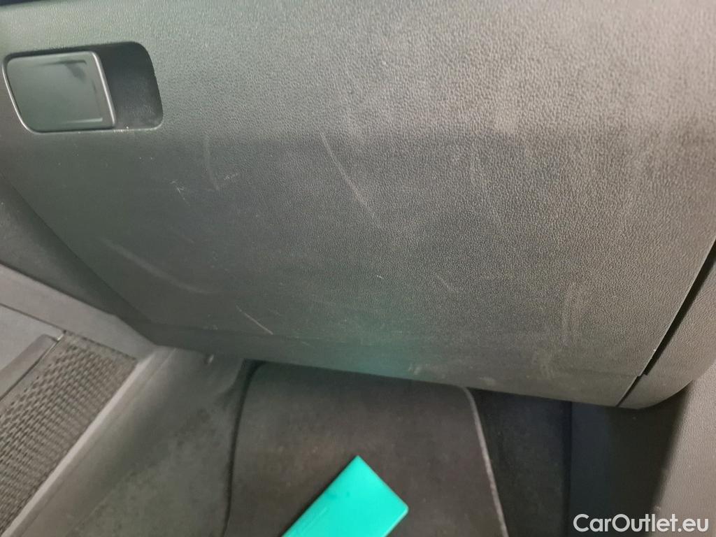  Volkswagen  Tiguan VOLKSWAGEN  / 2020 / 5P / SUV 2.0 TDI 150 DSG7 Life Business #13