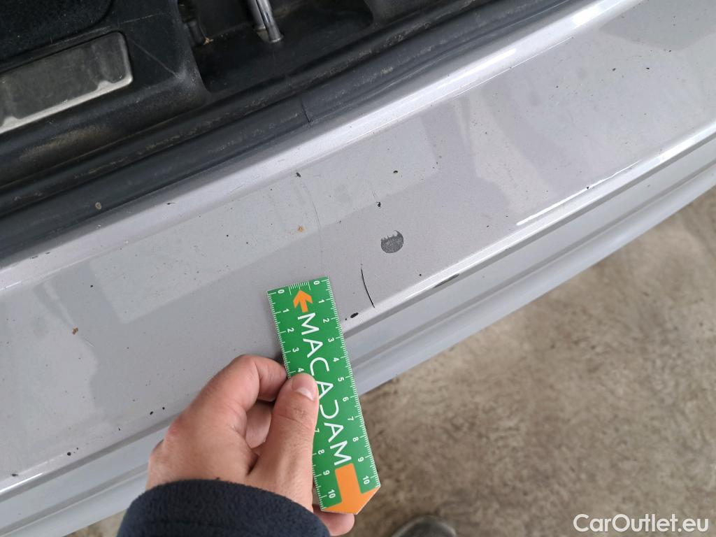  Volvo  XC60 VOLVO  / 2021 / 5P / SUV B4 197 GearTronic 8 Momentum #15