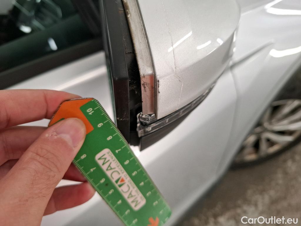  Volkswagen  Tiguan VOLKSWAGEN  / 2020 / 5P / SUV 2.0 TDI 150 DSG7 Life Business #23