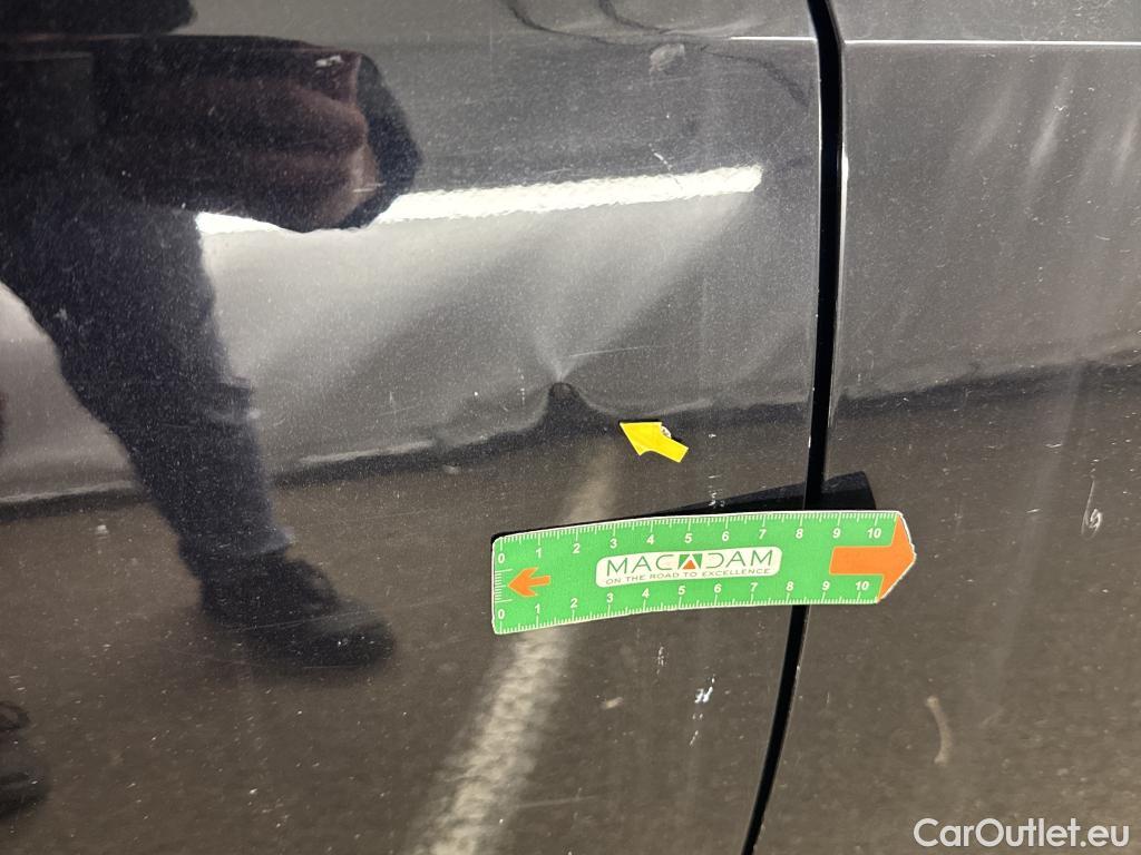  Volkswagen  Touran  United Start-Stop 2.0 TDI 115CV BVM6 E6dT #9