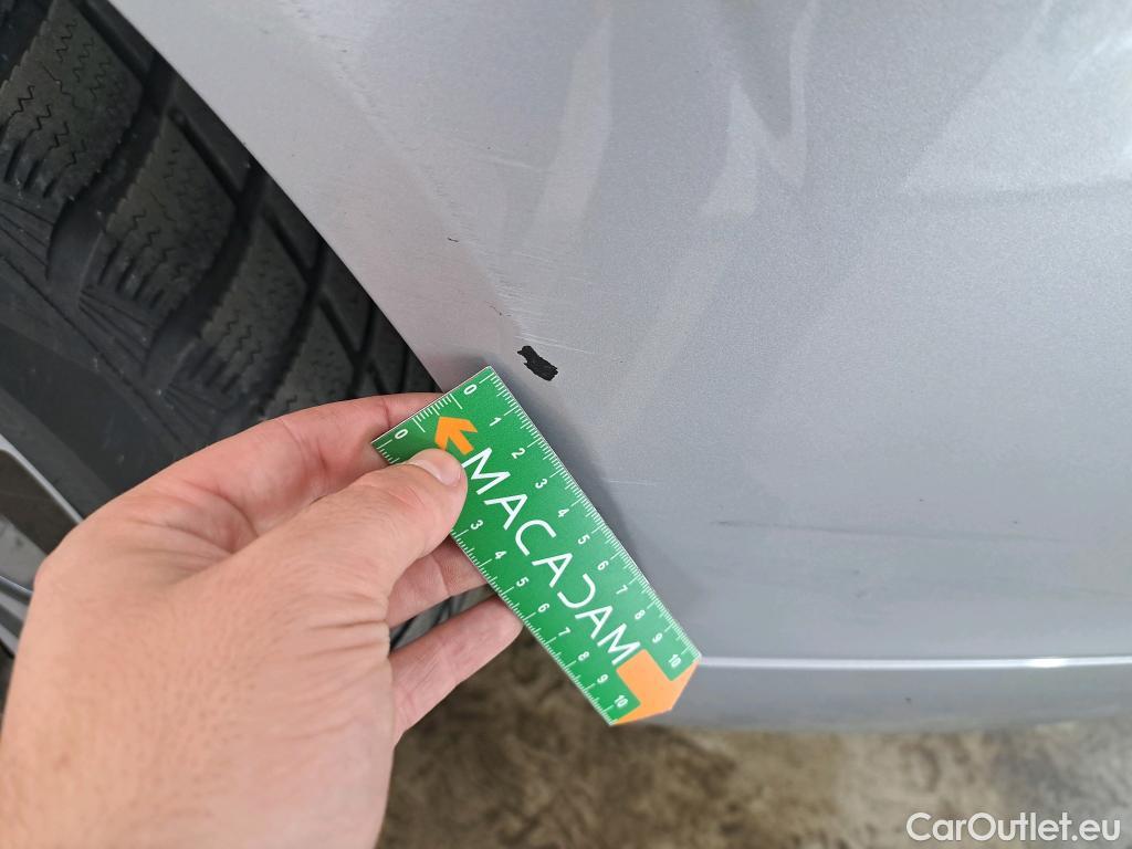  Volvo  XC60 VOLVO  / 2021 / 5P / SUV B4 197 GearTronic 8 Momentum #14