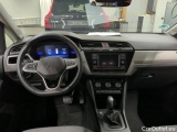  Volkswagen  Touran 2.0 TDI SCR DSG  76 #3