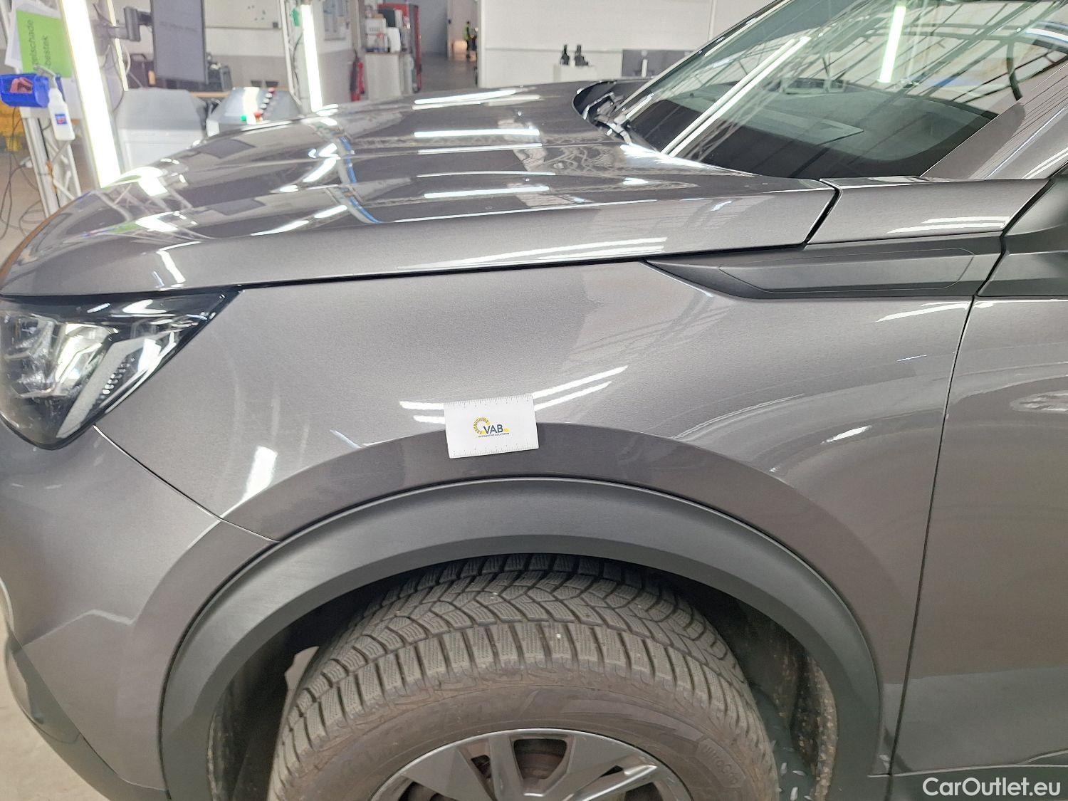  Peugeot  2008 Peugeot,  '19, Peugeot  1.2 Puretech 74KW S&S Active Pack 5d #27