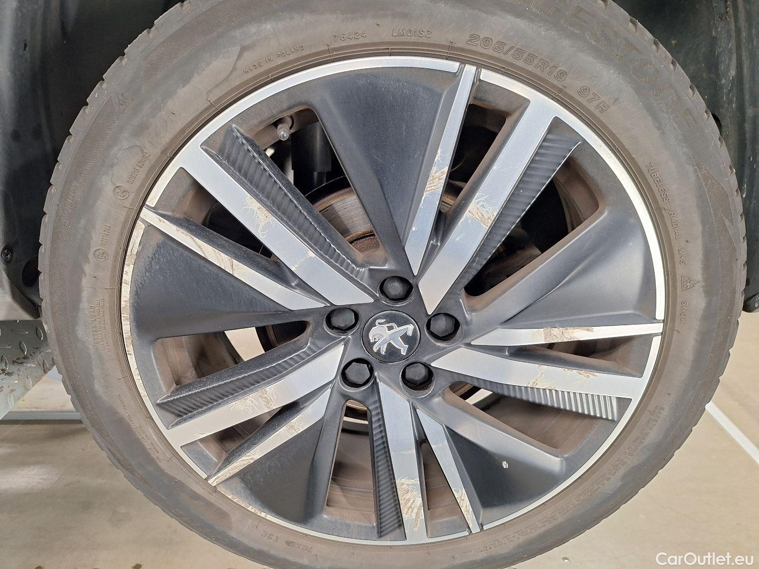  Peugeot  5008 Peugeot,  FL'20, Peugeot  1.2 PureTech 96kW S&S EAT8 GT Pack 5d #10