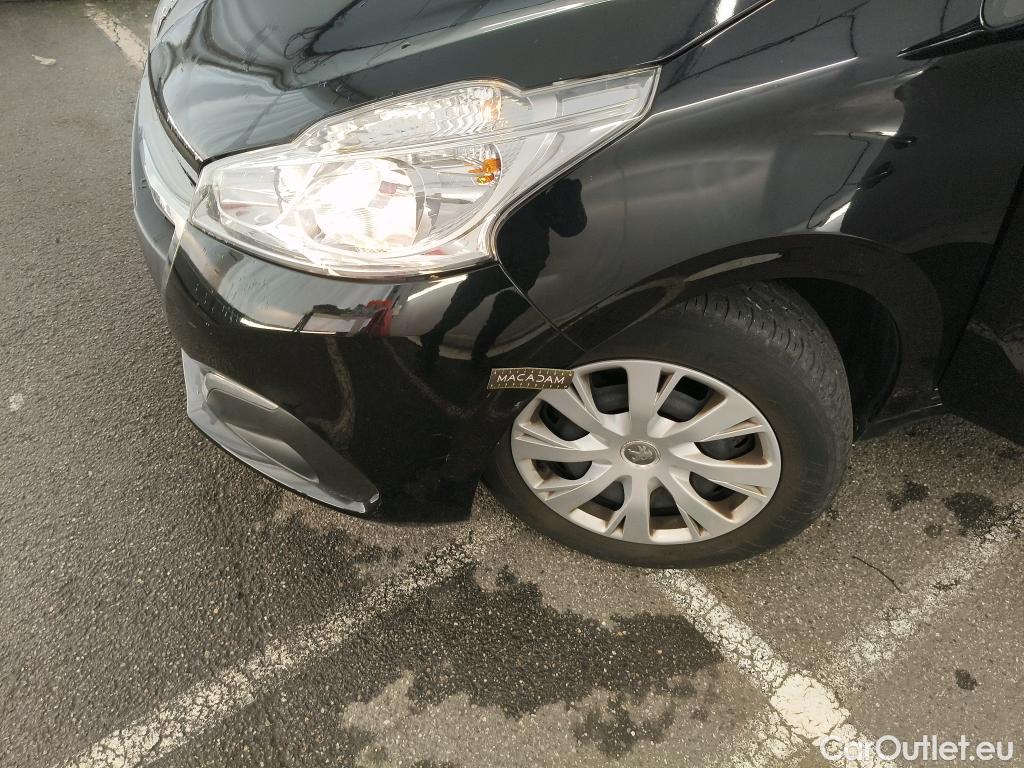  Peugeot  208  Affaire Premium Pack 1.2 80CV BVM5 E6dT #34