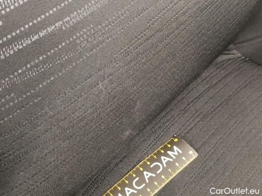  Peugeot  208  Affaire Premium Pack 1.2 80CV BVM5 E6dT #31