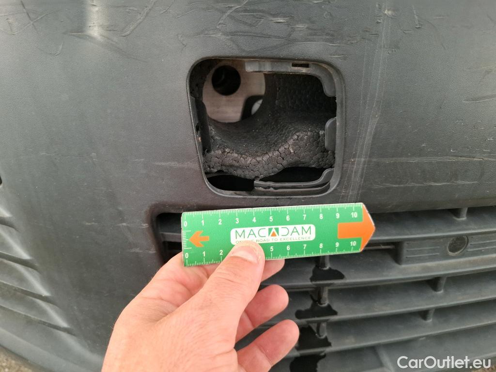  Citroen  Berlingo CITROEN  / 2018 / 4P / Fourgonnette M 1000kg PureTech 110 S&S BVM6 Driver #30