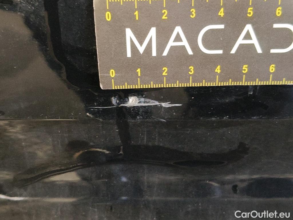  Peugeot  208  Affaire Premium Pack 1.2 80CV BVM5 E6dT #9