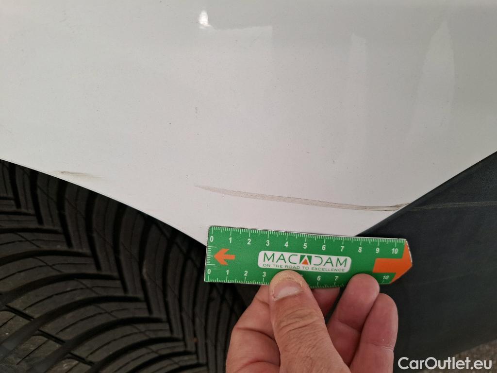  Citroen  Berlingo CITROEN  / 2018 / 4P / Fourgonnette M 1000kg PureTech 110 S&S BVM6 Driver #33