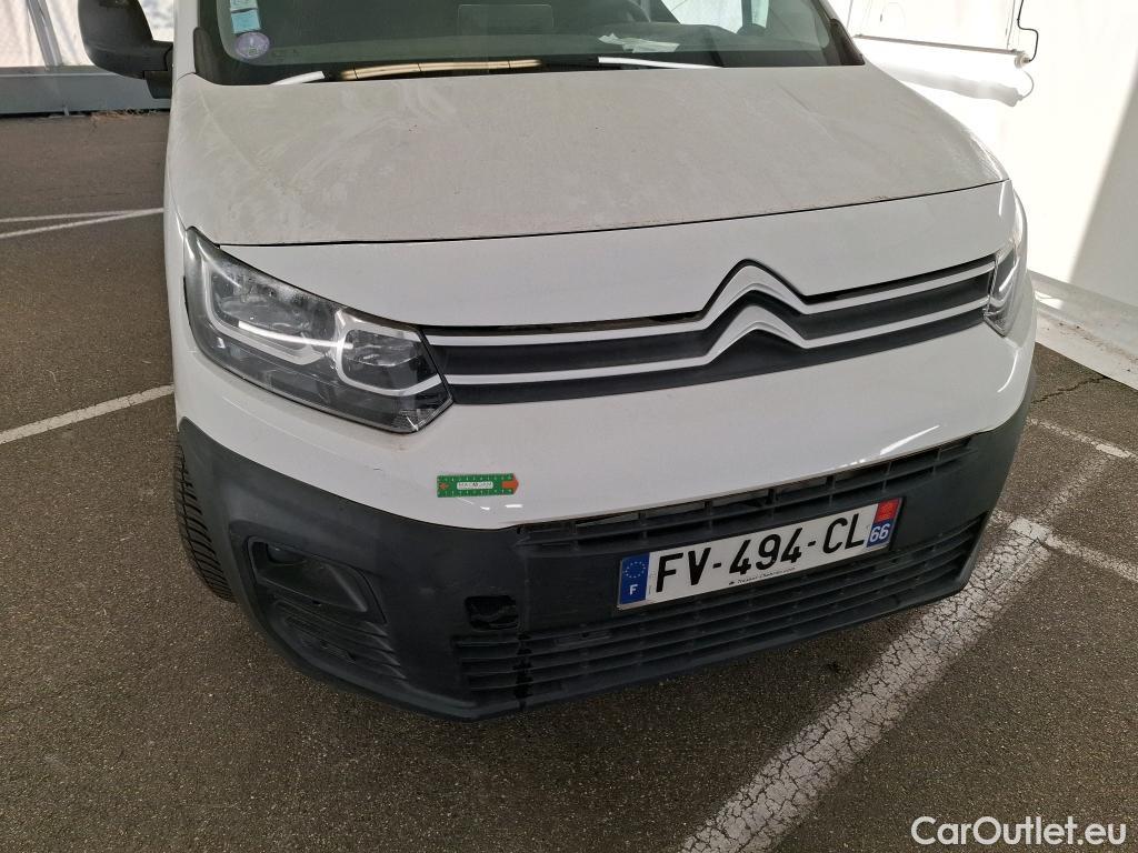  Citroen  Berlingo CITROEN  / 2018 / 4P / Fourgonnette M 1000kg PureTech 110 S&S BVM6 Driver #31