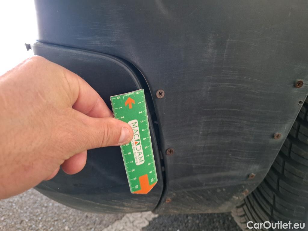  Citroen  Berlingo CITROEN  / 2018 / 4P / Fourgonnette M 1000kg PureTech 110 S&S BVM6 Driver #16