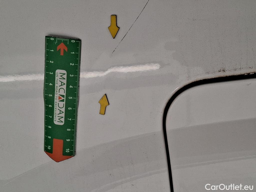  Citroen  Berlingo CITROEN  / 2018 / 4P / Fourgonnette M 1000kg PureTech 110 S&S BVM6 Driver #23