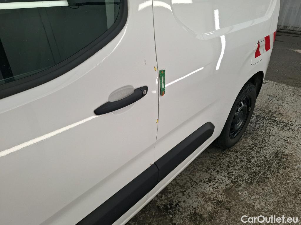  Citroen  Berlingo  Fourgon Worker M 1000 1.2 PureTech 130CV BVA8 E6d #1