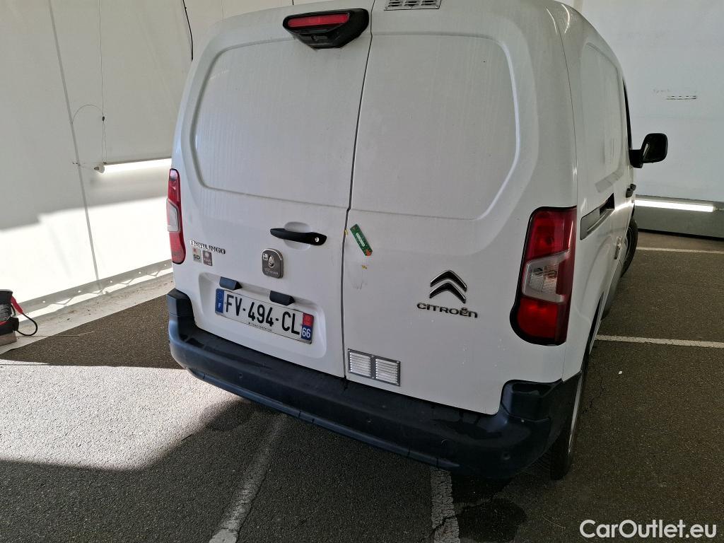  Citroen  Berlingo CITROEN  / 2018 / 4P / Fourgonnette M 1000kg PureTech 110 S&S BVM6 Driver #11