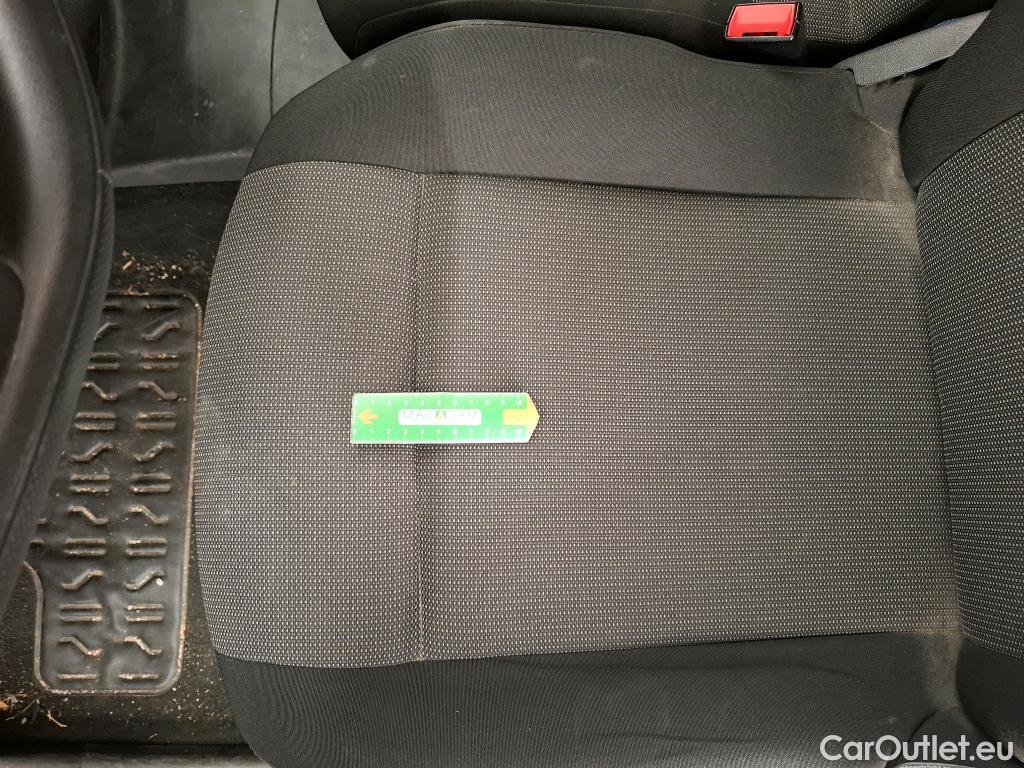  Citroen  Berlingo CITROEN  / 2018 / 4P / Fourgonnette M 1000kg PureTech 110 S&S BVM6 Driver #26