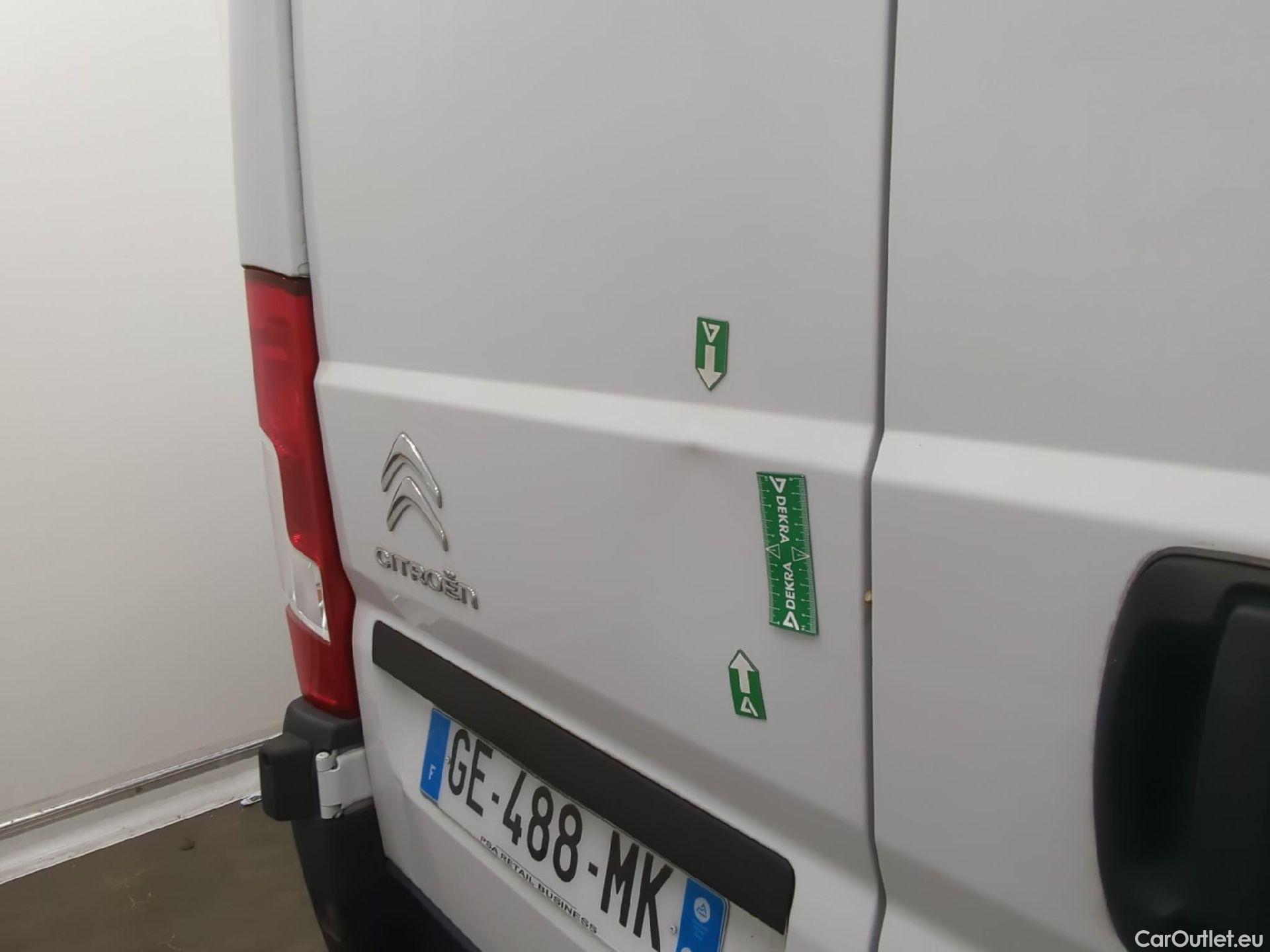  Citroen  Jumper  Fourgon Grand Volume 35 L3H3 Club BlueHDi 140 Start&Stop 2.2 BlueHDi 140CV BVM6 E6d #19