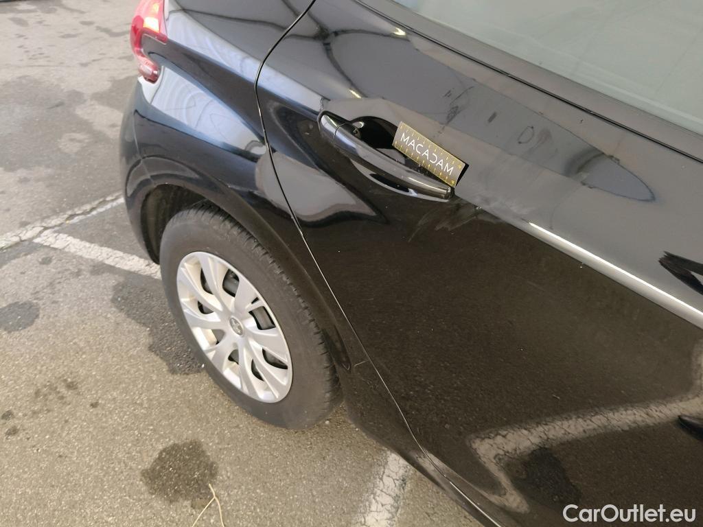  Peugeot  208  Affaire Premium Pack 1.2 80CV BVM5 E6dT #45