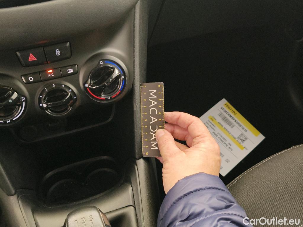  Peugeot  208  Affaire Premium Pack 1.2 80CV BVM5 E6dT #18