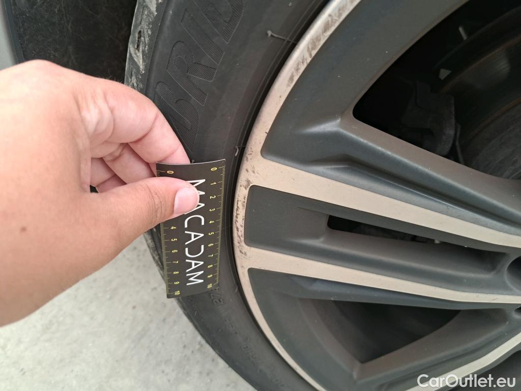  Bmw  Serie 1 BMW Série 1 / 2019 / 5P / Berline 116d DKG7 Business Design #6