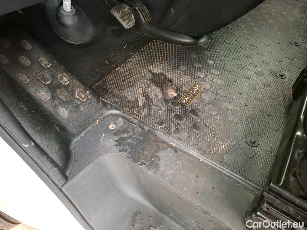  Renault  Trafic  / 2019 / 4P / Fourgon tole FG GCF L1H1 1000 Energy dCi 145 EDC (Ex 466H) / VH CHEZ TEA #10