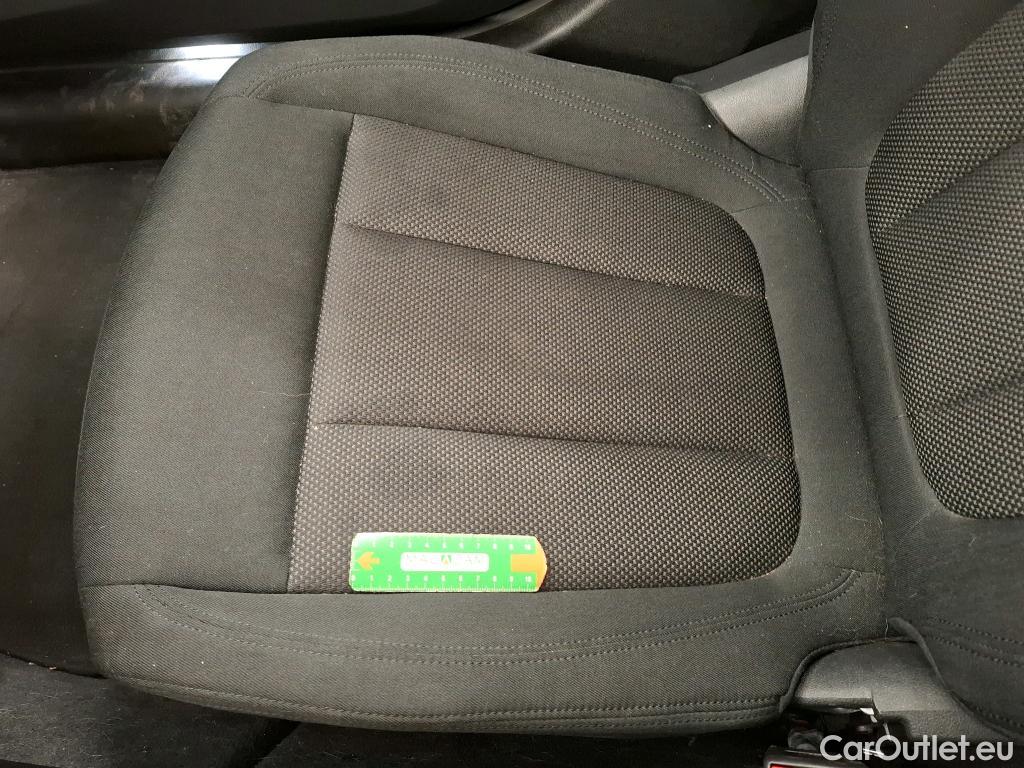  Bmw  Serie 3 BMW Série 3 Berline / 2018 / 4P / Berline 330e 292ch Business Design BVA8 Hybride #27