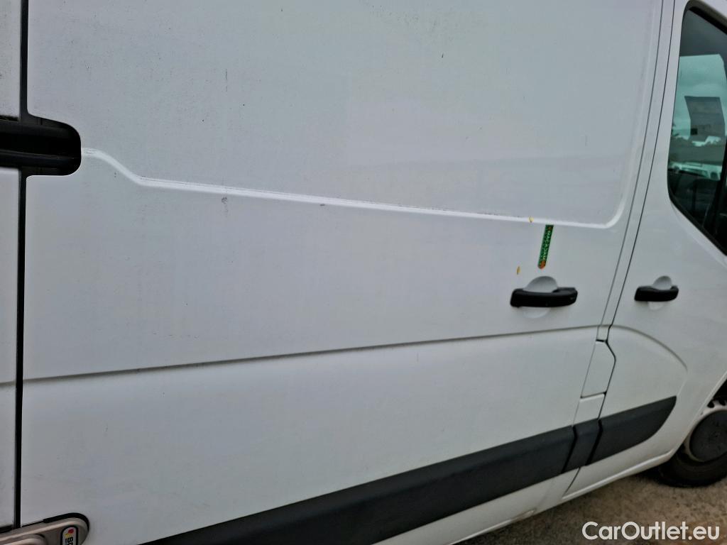  Renault  Master RENAULT  / 2019 / 4P / Fourgon tôlé FG Tr GCF F3500 L2H2 Energy dCi 150 #3