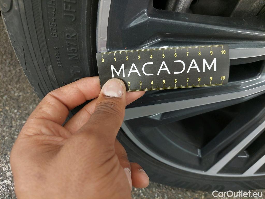  Bmw  Serie 1 1 Berline 116 d Business Design 1.5 115CV BVA7 E6d #7