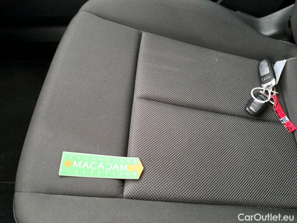  Audi  A3 AUDI  Sportback / 2020 / 5P / Berline 40 TFSI e 204 S Tronic Business Line #20