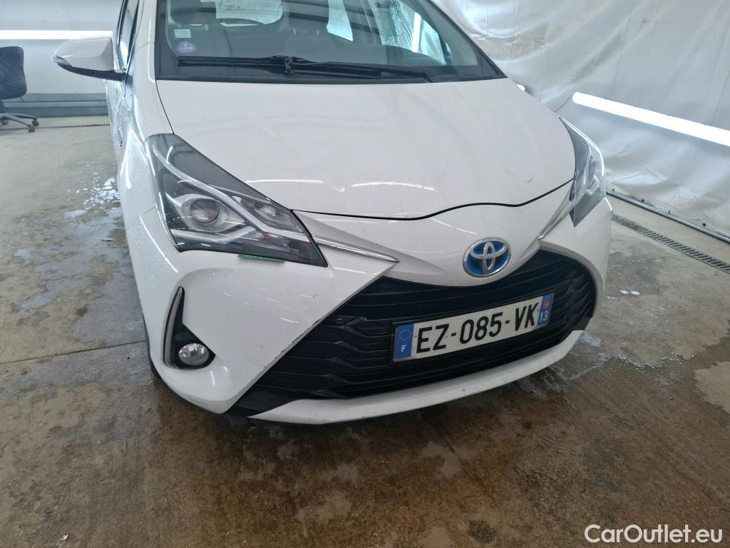  Toyota  Yaris  Hybride Affaires / 2017 / 5P / Berline 1.5 VVT-I HYBRID AUTO France Business #1