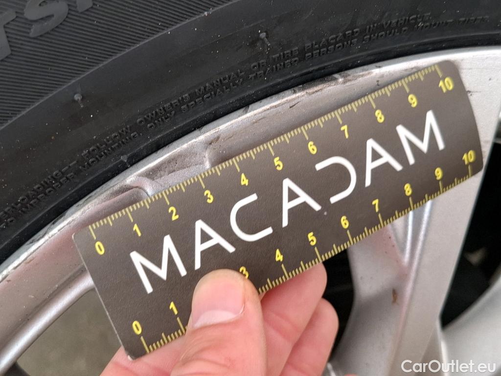  Fiat  500 FIAT   2015  3P  Berline Hybrid 10 BSG 70 ch Dolcevita #30