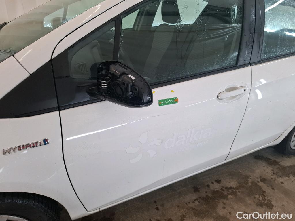  Toyota  Yaris  Hybride Affaires / 2017 / 5P / Berline 1.5 VVT-I HYBRID AUTO France Business #16