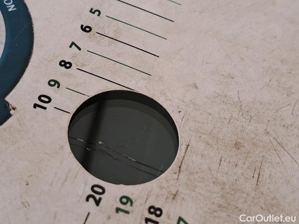  Audi  A3 AUDI  Sportback / 2020 / 5P / Berline 40 TFSI e 204 S Tronic Business Line #2