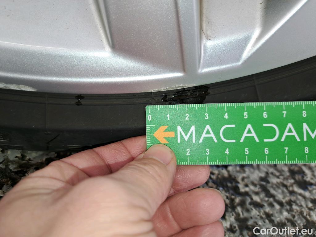  Audi  A3 AUDI  Sportback / 2020 / 5P / Berline 40 TFSI e 204 S Tronic Business Line #4