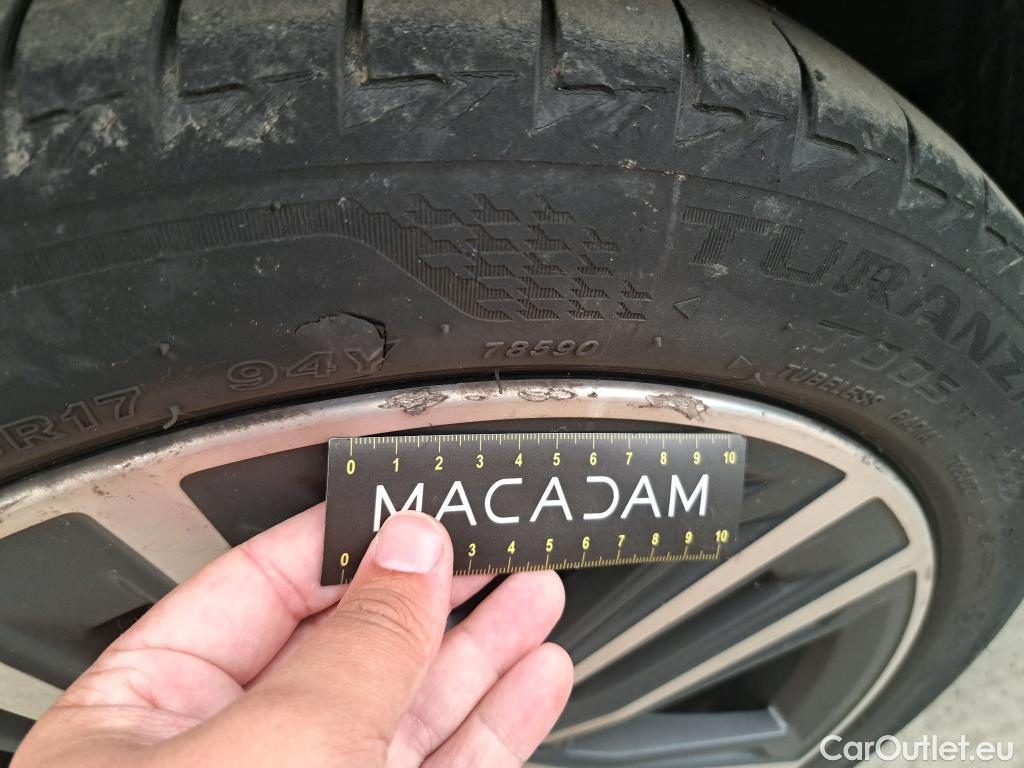  Bmw  Serie 1 BMW Série 1 / 2019 / 5P / Berline 116d DKG7 Business Design #5