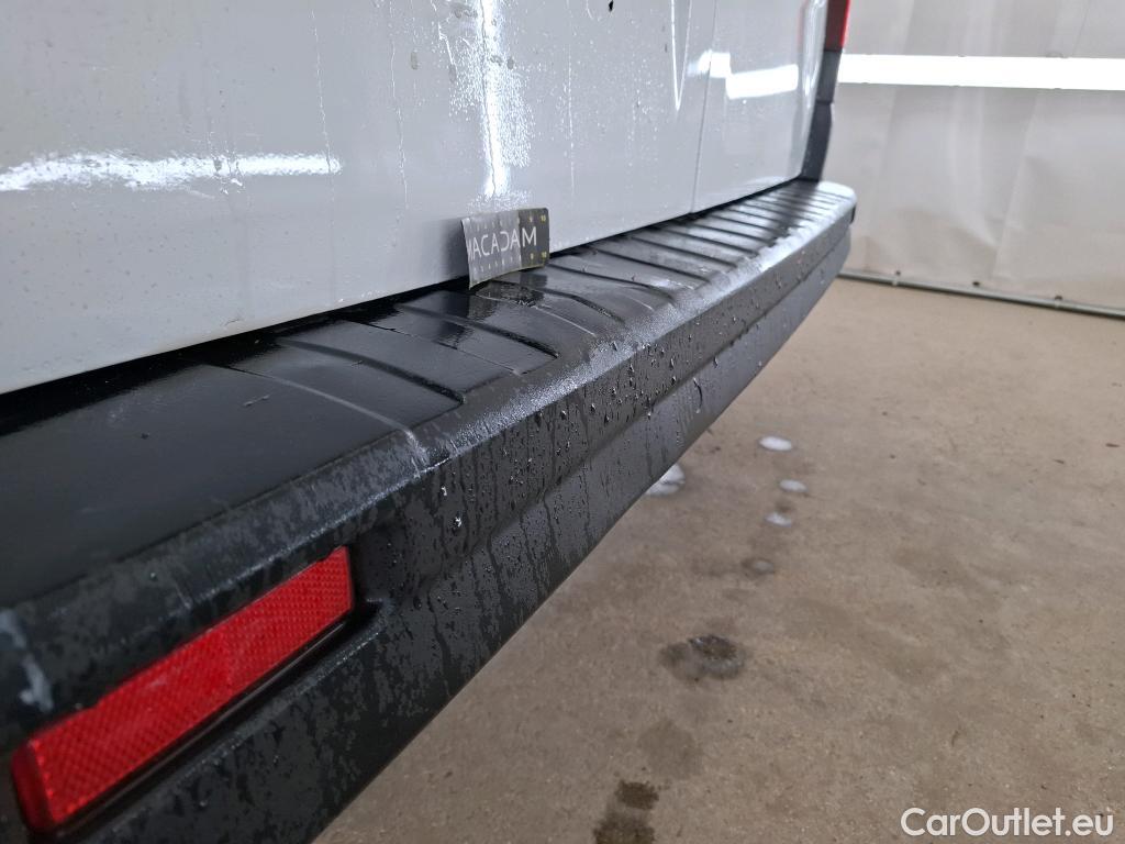  Renault  Trafic  / 2019 / 4P / Fourgon tole FG GCF L1H1 1000 Energy dCi 145 EDC (Ex 466H) / VH CHEZ TEA #3