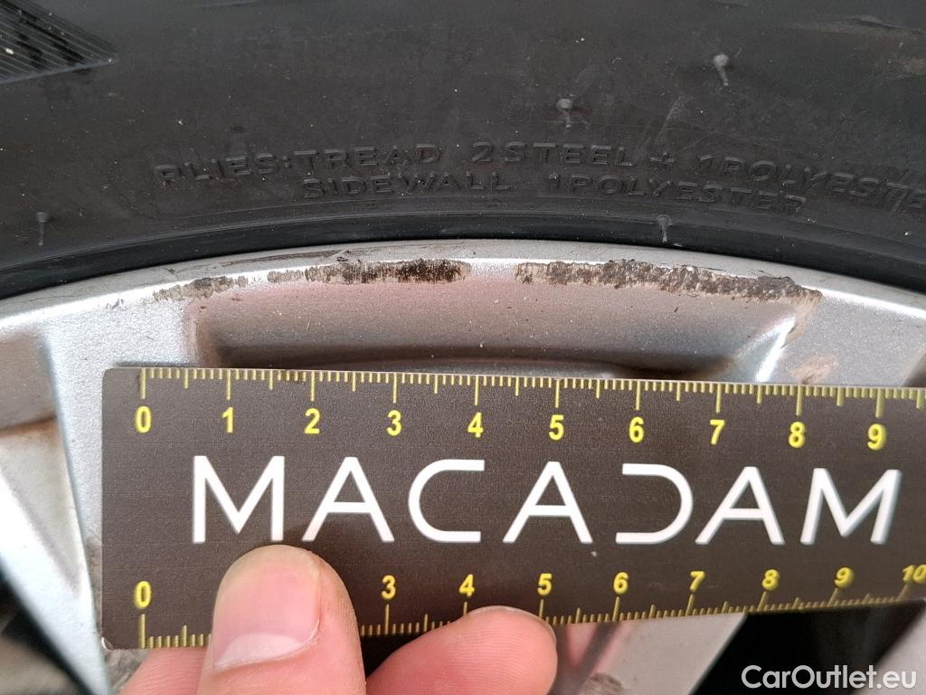  Fiat  500 FIAT   2015  3P  Berline Hybrid 10 BSG 70 ch Dolcevita #11