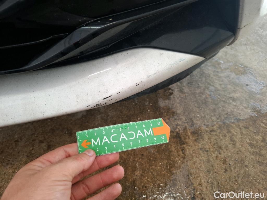  Toyota  Yaris  Hybride Affaires / 2017 / 5P / Berline 1.5 VVT-I HYBRID AUTO France Business #6