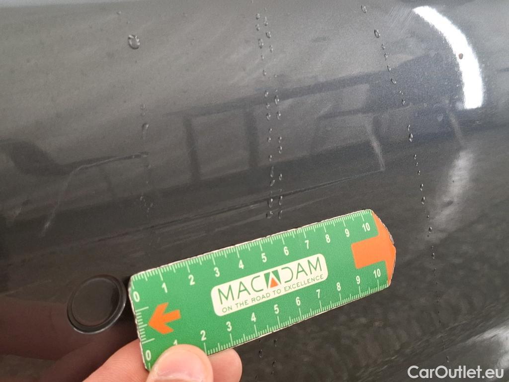  Bmw  Serie 3 BMW Série 3 Berline / 2018 / 4P / Berline 330e 292ch Business Design BVA8 Hybride #12