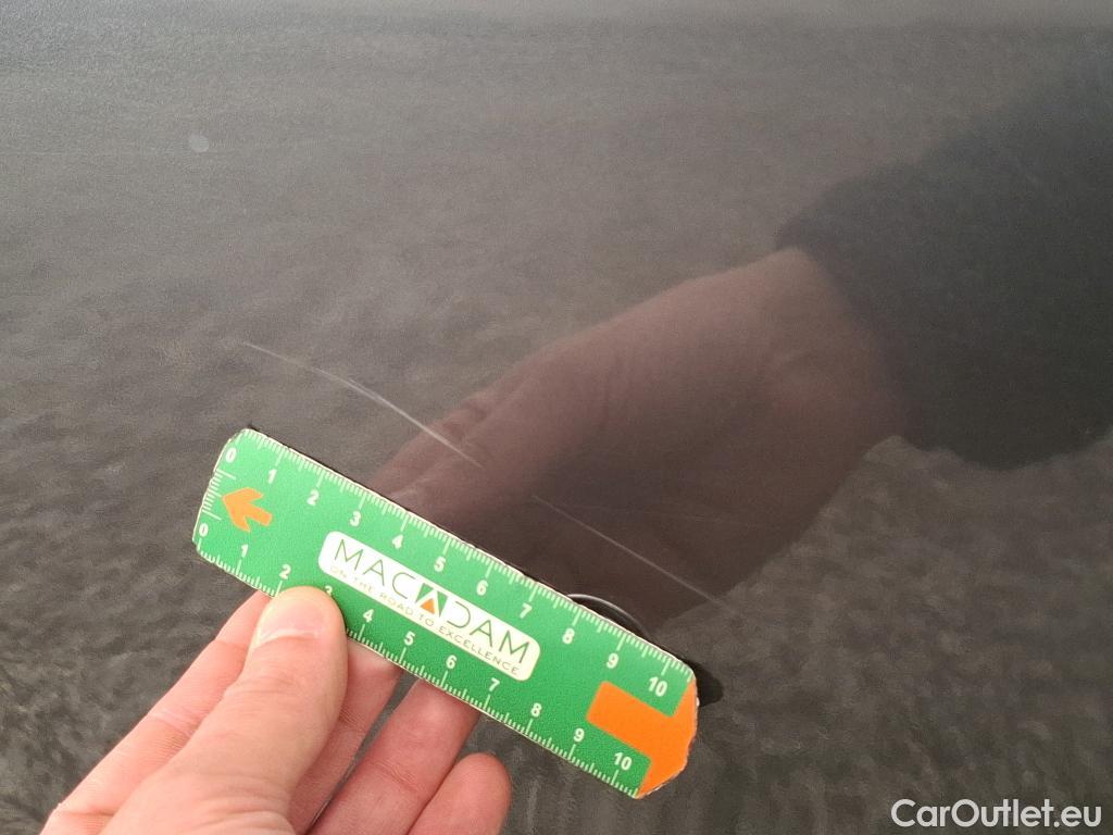  Bmw  Serie 3 BMW Série 3 Berline / 2018 / 4P / Berline 330e 292ch Business Design BVA8 Hybride #13