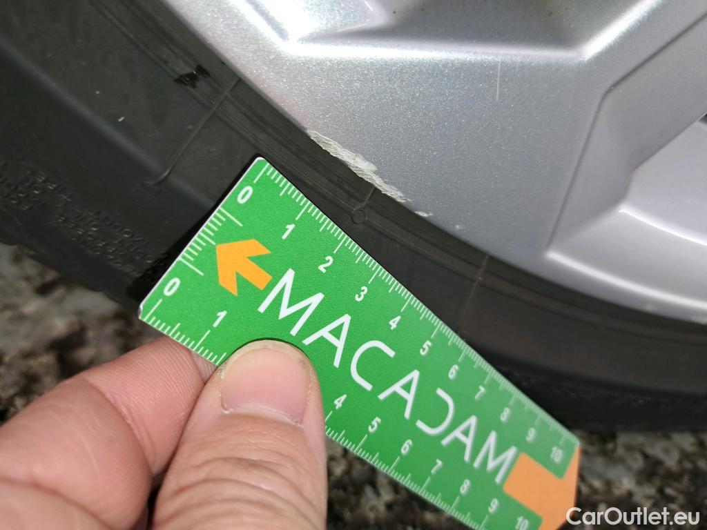  Audi  A3 AUDI  Sportback / 2020 / 5P / Berline 40 TFSI e 204 S Tronic Business Line #5