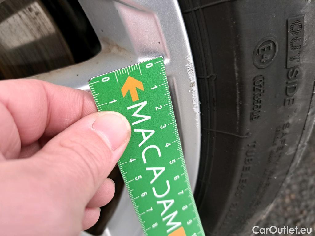  Audi  A3 AUDI  Sportback / 2020 / 5P / Berline 40 TFSI e 204 S Tronic Business Line #12