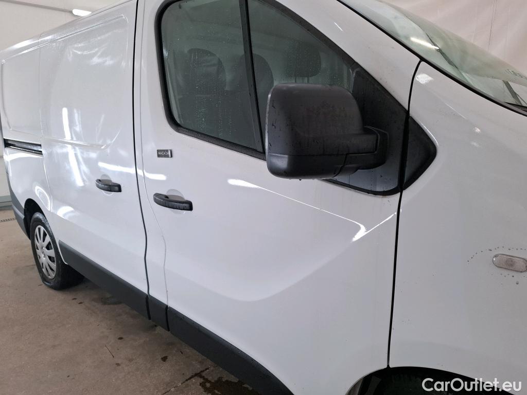  Renault  Trafic  / 2019 / 4P / Fourgon tole FG GCF L1H1 1000 Energy dCi 145 EDC (Ex 466H) / VH CHEZ TEA #7