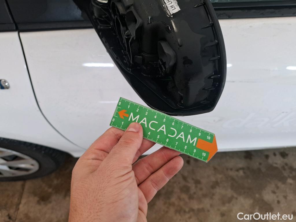  Toyota  Yaris  Hybride Affaires / 2017 / 5P / Berline 1.5 VVT-I HYBRID AUTO France Business #37