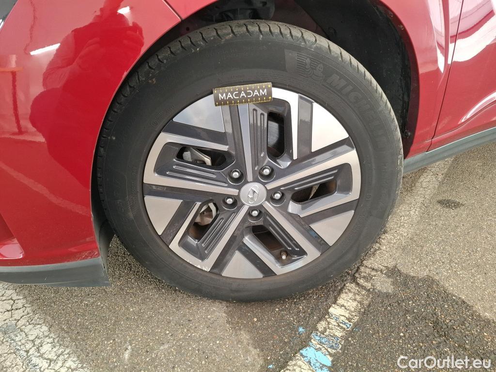  Hyundai  Konna HYUNDAI Kona / 2017 / 5P / SUV BEV 39KWH ELECTRIQUE 136CH CREATIVE #8