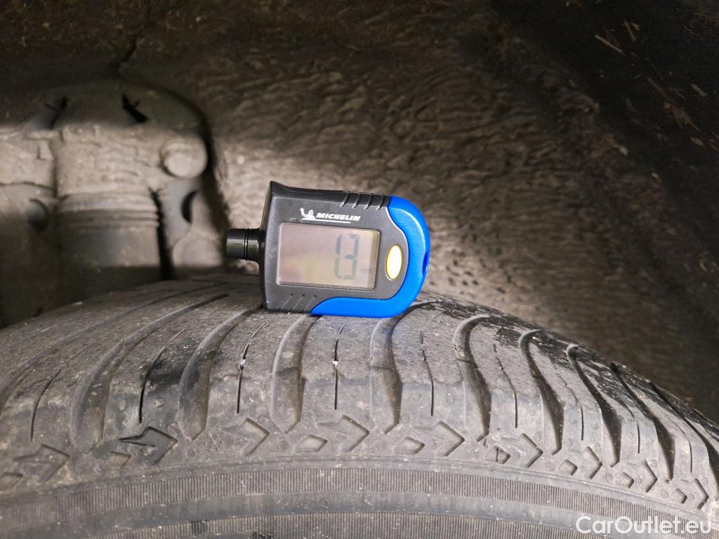  Ford  Kuga  Titanium Hybrid 2.5 190CV BVA6 E6dT #7