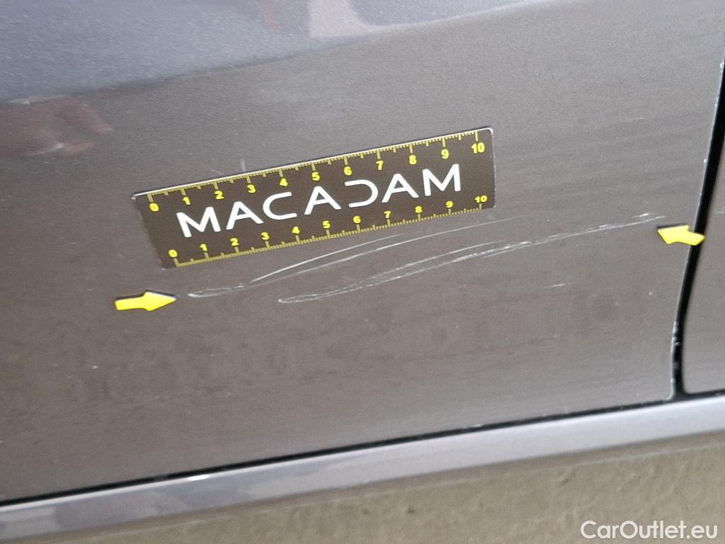  Mercedes  CLA-Klasse MERCEDES-BENZ CLA Coupe / 2019 / 4P / Coupé CLA 200 d Business Line BA8 #21