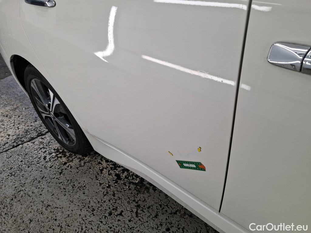  Nissan  Leaf NISSAN  / 2017 / 5P / Berline 62 kWh 217ch Business+ #1