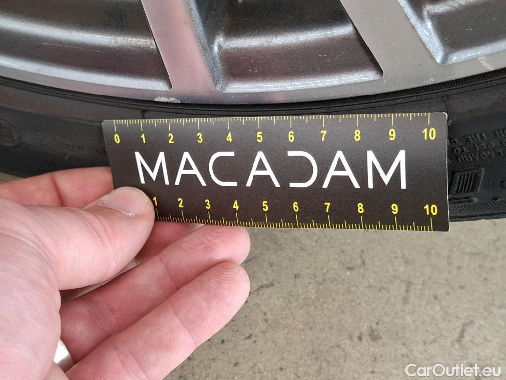  Mercedes  CLA-Klasse MERCEDES-BENZ CLA Coupe / 2019 / 4P / Coupé CLA 200 d Business Line BA8 #51