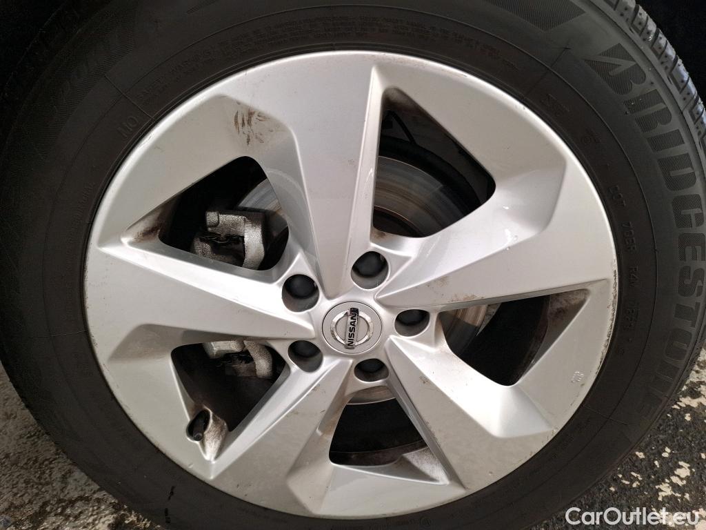  Nissan  Qashqai NISSAN  / 2017 / 5P / Crossover 1.5 DCI 115 DCT Business Edition #25