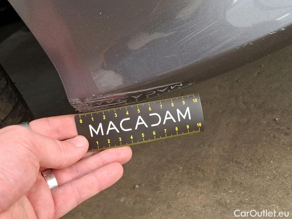  Mercedes  CLA-Klasse MERCEDES-BENZ CLA Coupe / 2019 / 4P / Coupé CLA 200 d Business Line BA8 #31